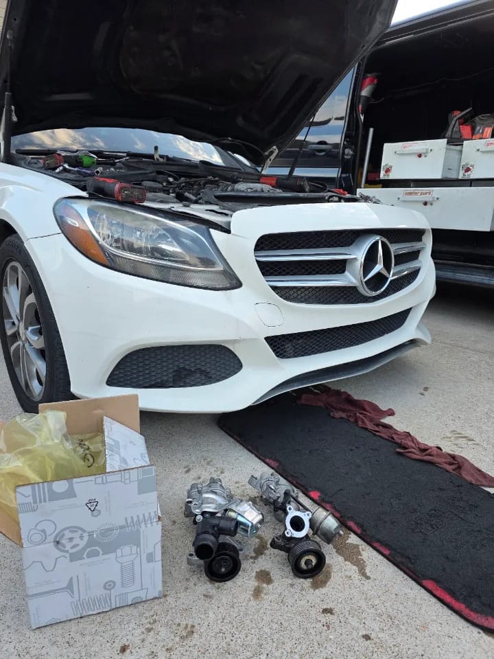 Mercedes C-Class thermostat & tensioner